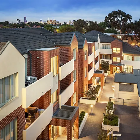 Mainstay Suites Kew-3